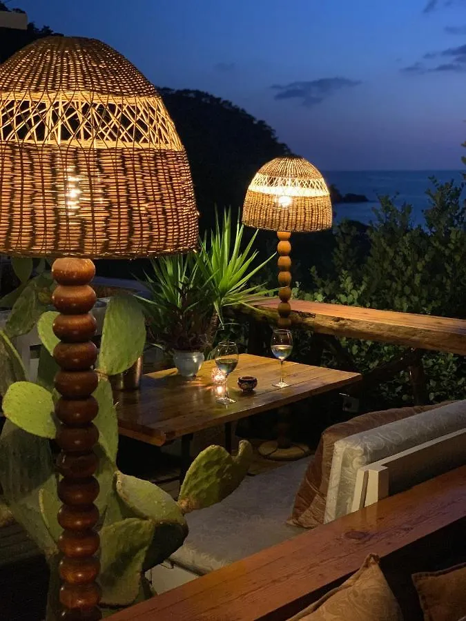 Bamboo Bungalow With Sea View In Kabak Bay, Oeluedeniz Fethiye Hotel